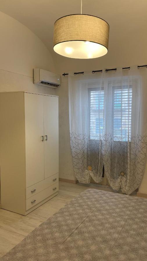 Casuzza Olivuzza Apartment ปาแลร์โม ภายนอก รูปภาพ