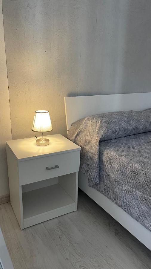 Casuzza Olivuzza Apartment ปาแลร์โม ภายนอก รูปภาพ