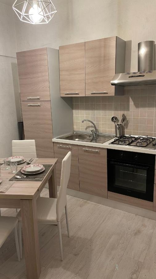 Casuzza Olivuzza Apartment ปาแลร์โม ภายนอก รูปภาพ